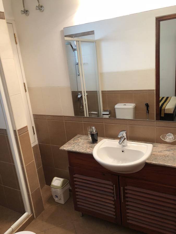 Colombo - Town Hall- 2 Bed Room Apartment エクステリア 写真